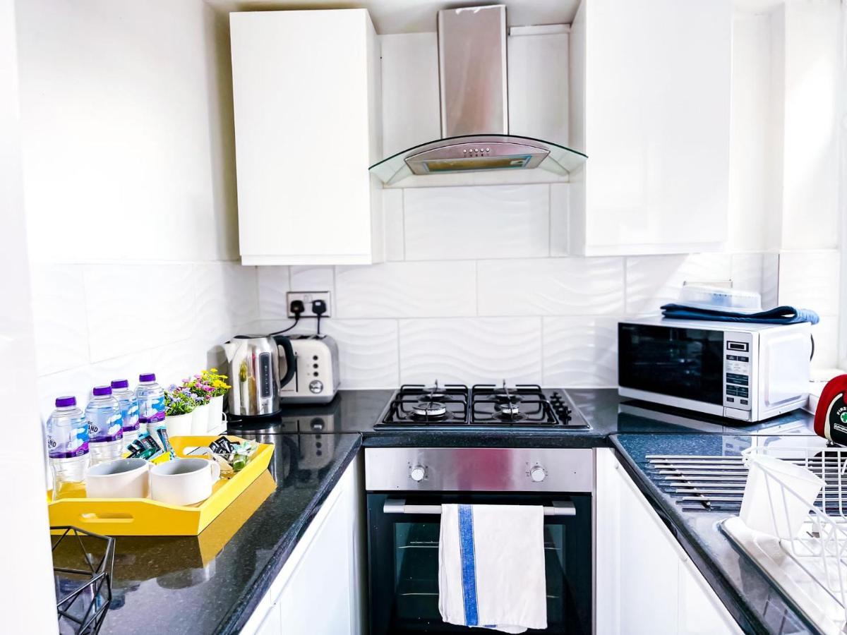 Beautiful 2 Bedroom House - Free Parking - Lt House Leicester Ngoại thất bức ảnh