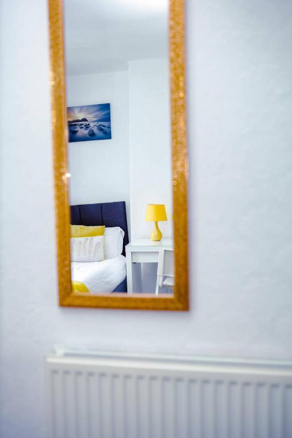 Beautiful 2 Bedroom House - Free Parking - Lt House Leicester Ngoại thất bức ảnh